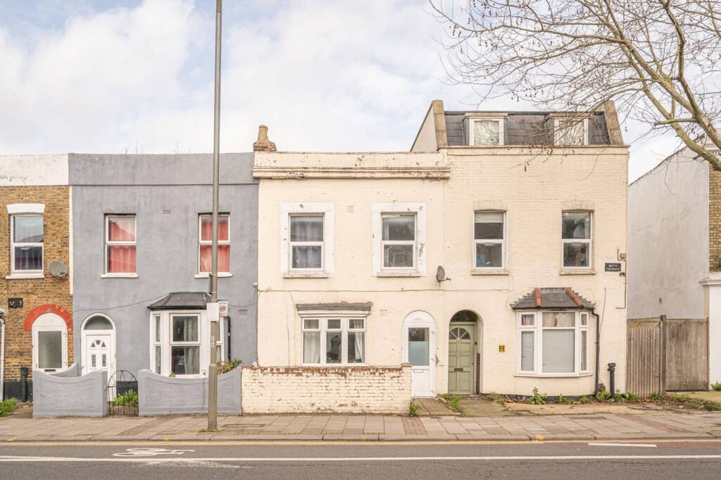Main image of property: Garratt Lane, Tooting, London, SW17