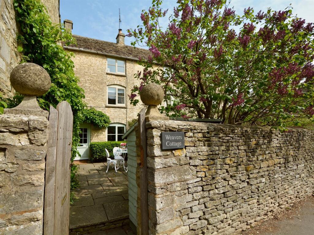 Main image of property: West End, Minchinhampton, Stroud