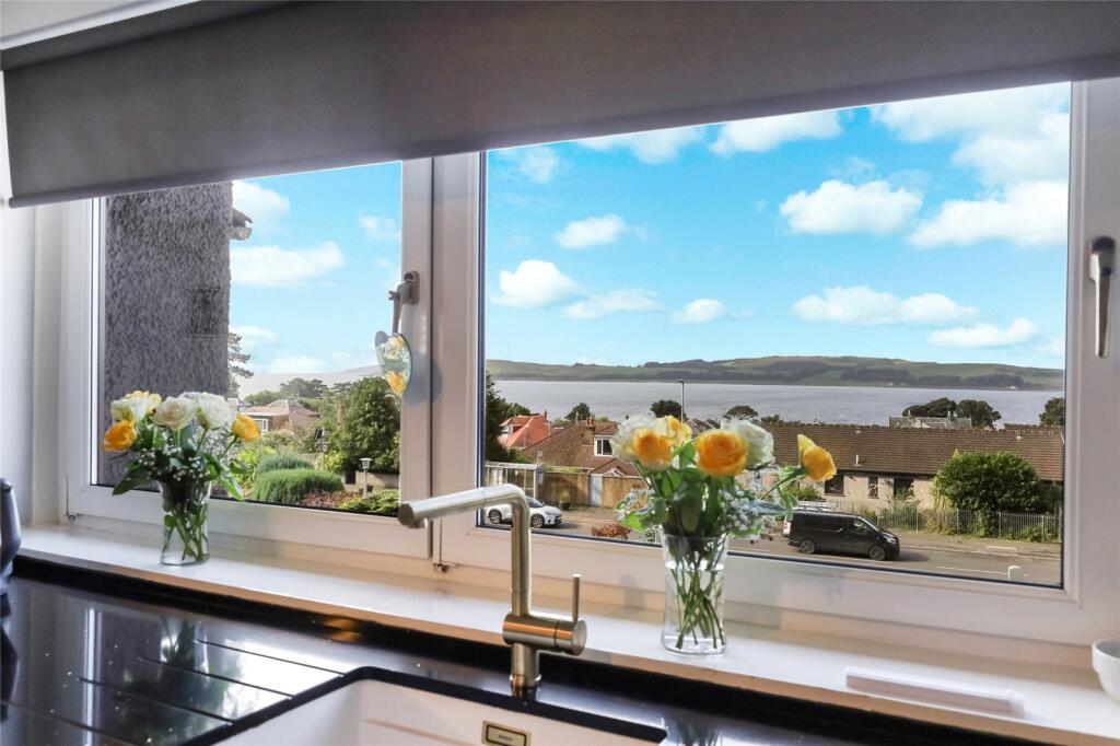 Apartment in Kilmarnock, North Ayrshire - View 4