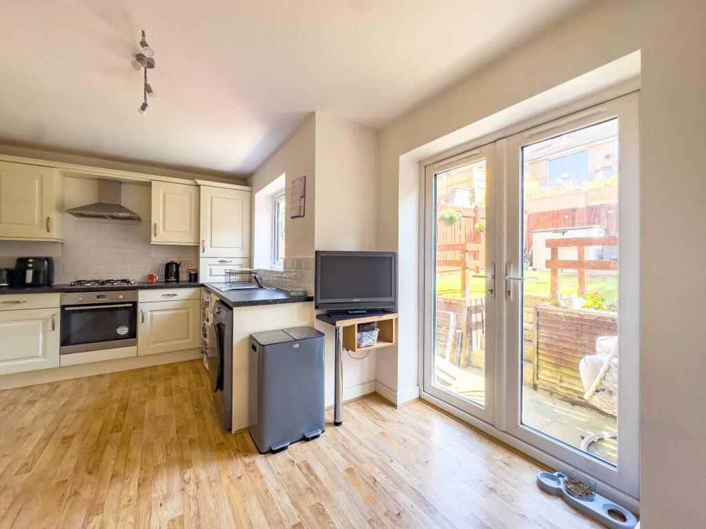 Prospect Court, Batley photo 3