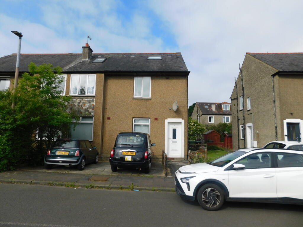 Main image of property: 17, Carrick Knowe Gardens, Edinburgh, EH12 7EY