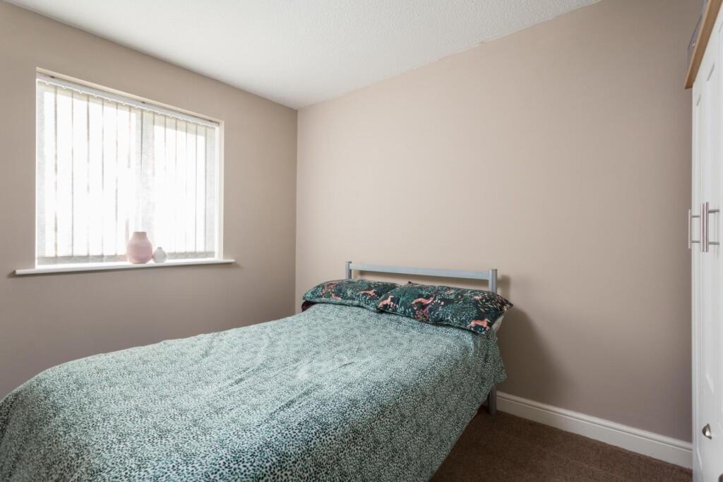 Apartment in York - View 5