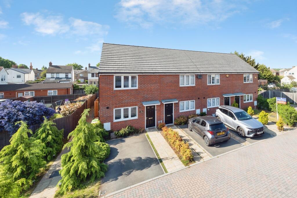 Main image of property: Alder Close, Bedford, MK42