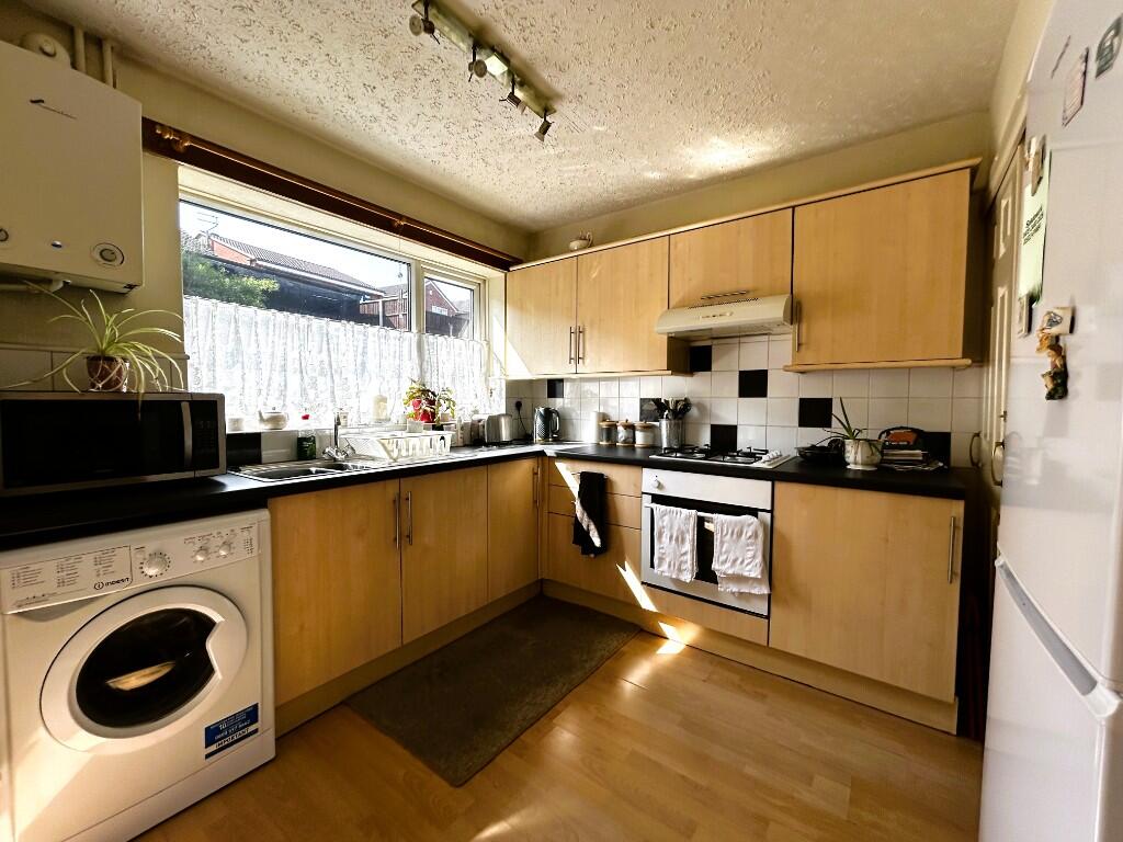 Walsall Road, Wednesbury, West Midlands, WS10 - View 6