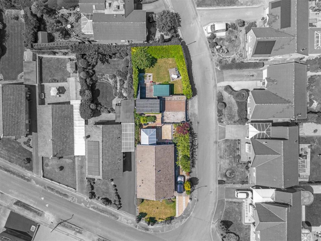 Main image of property: Rykneld Rise, Wingerworth, Chesterfield