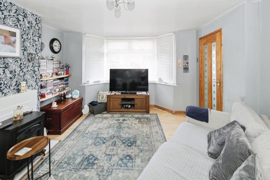House in North Warwickshire, Coleshill - View 2