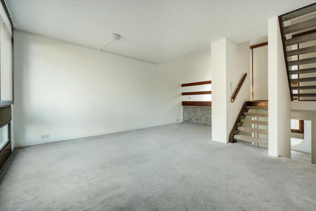 Main image of property: Wallside, Barbican, London EC2Y