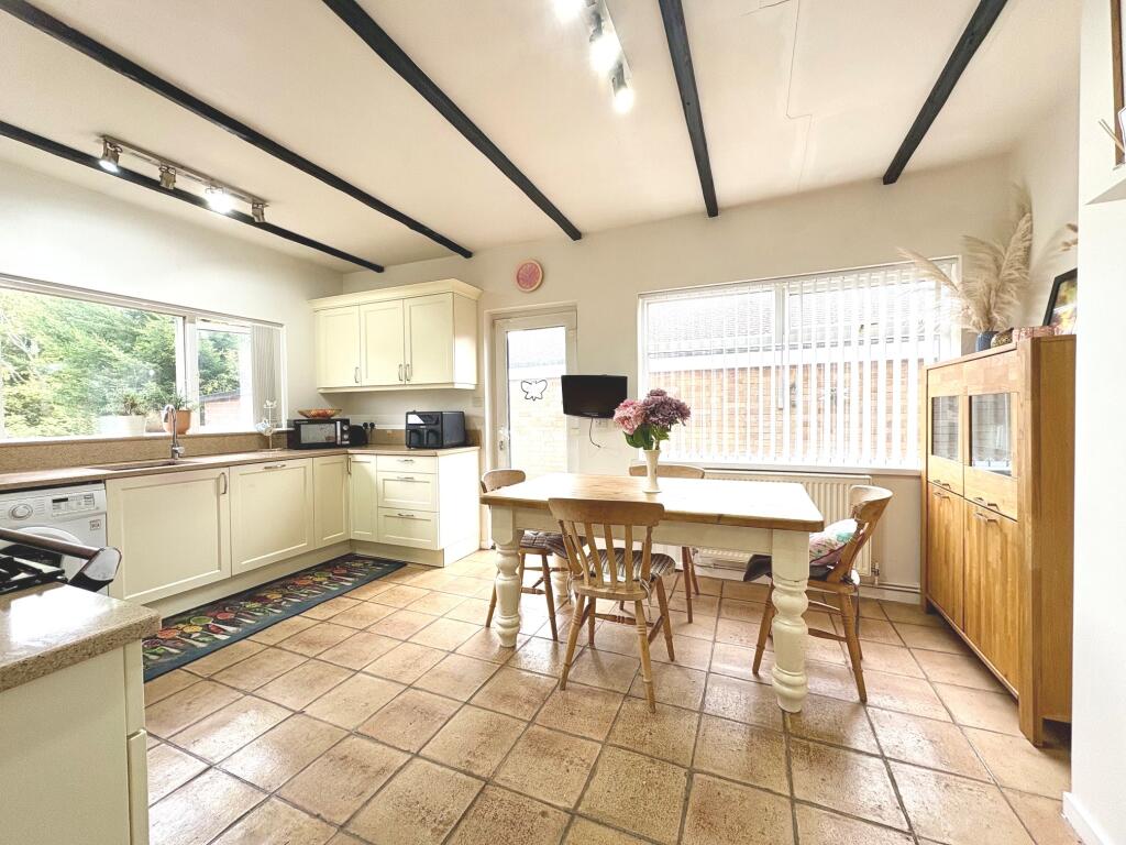 House in Kettering, Leisure Village - View 2