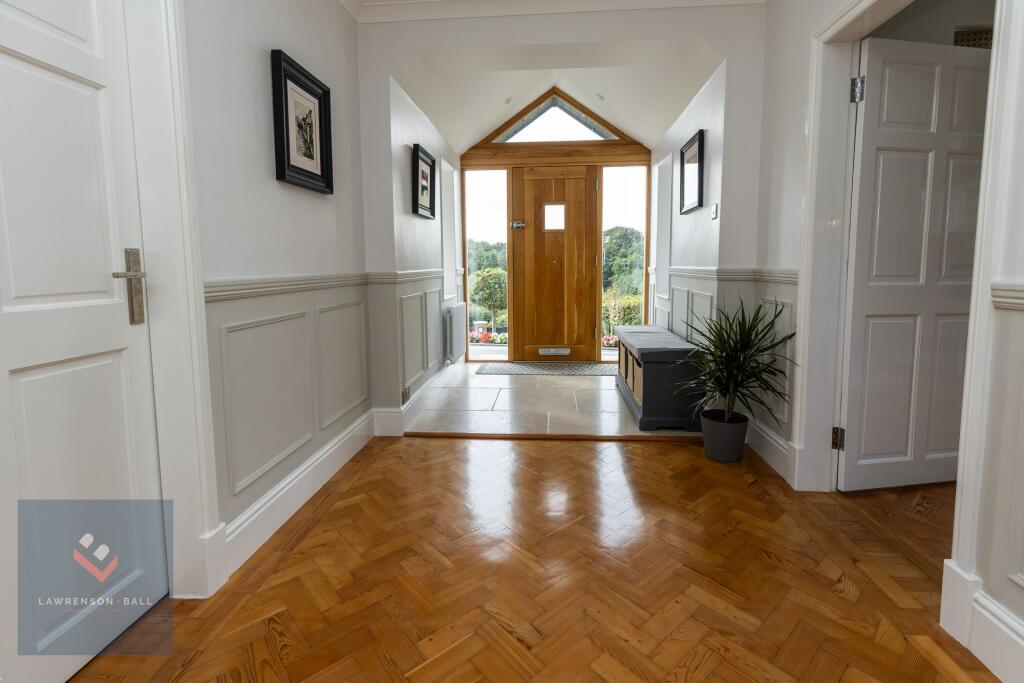 House in Crewe, Whitegate and Marton - View 3