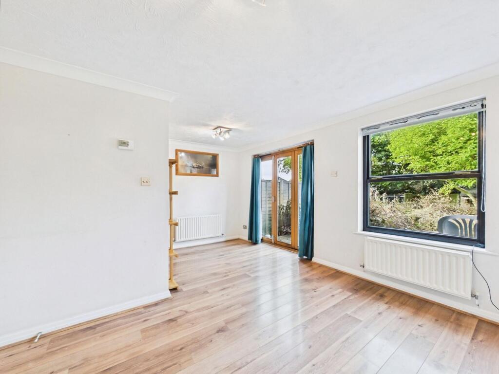 House in Southampton - View 2