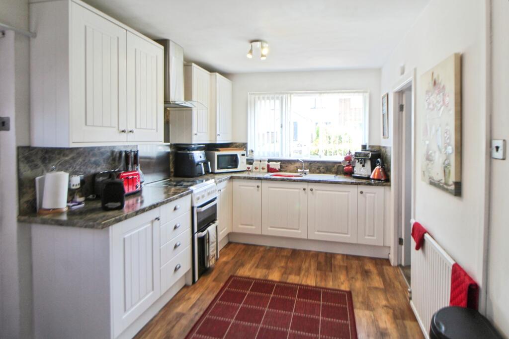 Waidshouse Road, Nelson, BB9 photo 4
