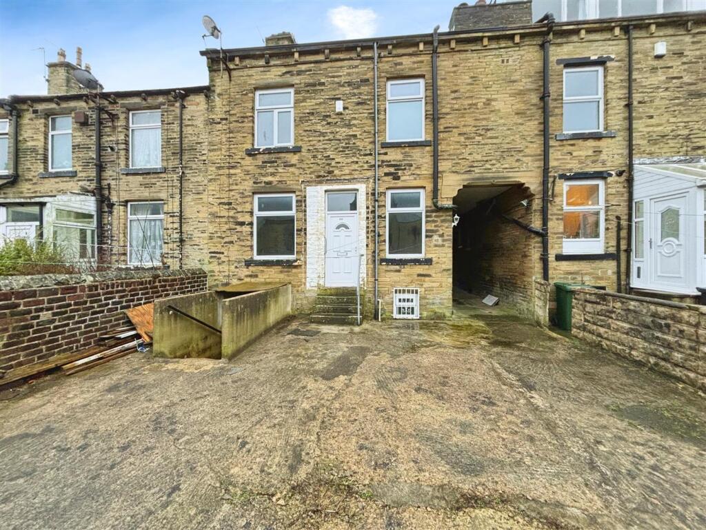 Main image of property: Heaton Road, Bradford, BD9 4RY