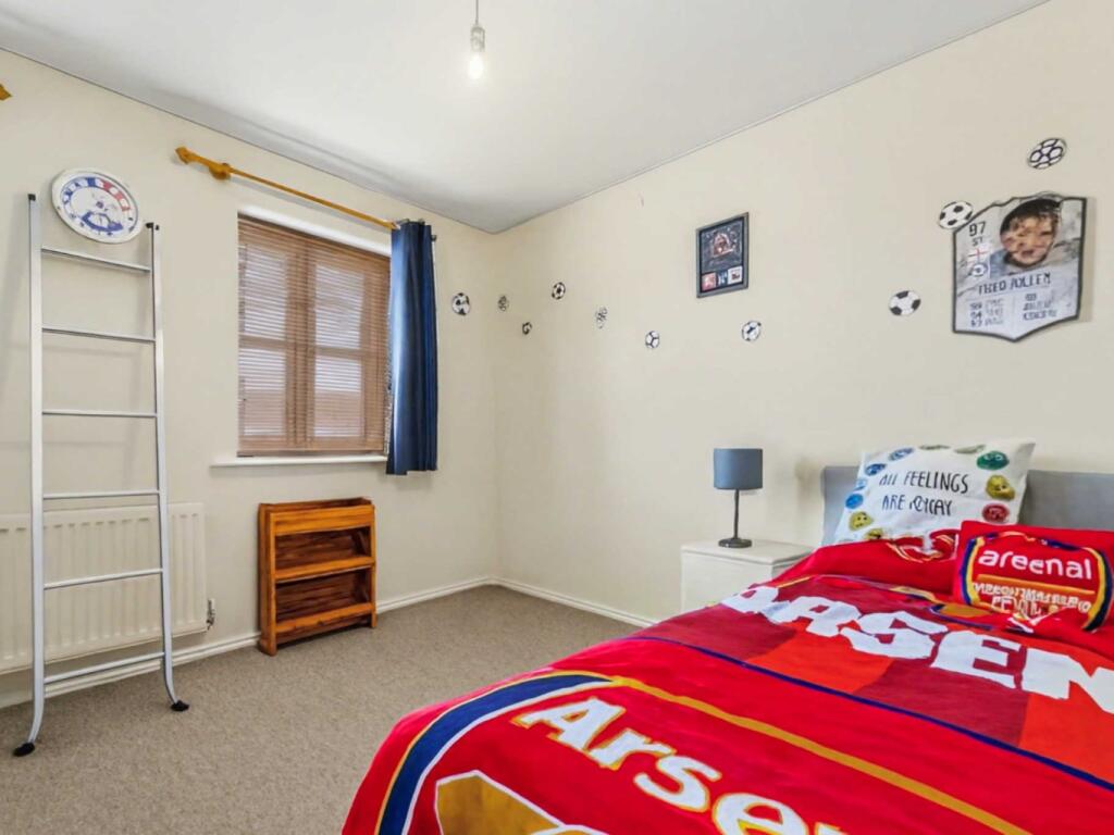Property photo 8