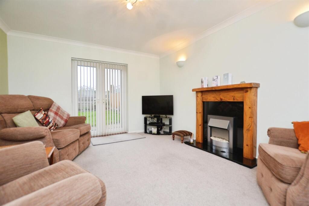 Revesby Avenue, Scunthorpe photo 2
