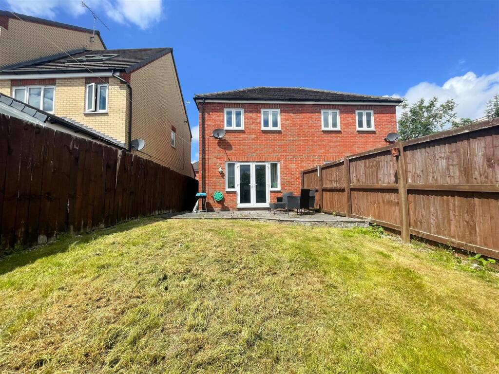 Main image of property: Ecclesfield Close, Ecclesfield, S35
