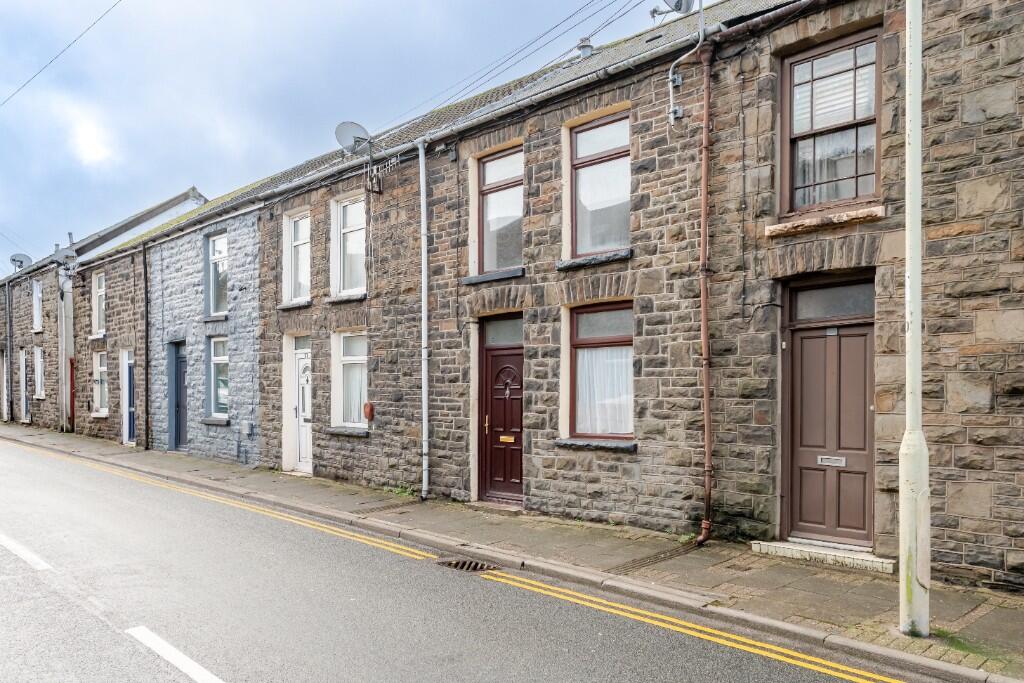 Main image of property: Miskin Road, Tonypandy, Mid Glamorgan, Bridgend (County of), Rhondda Cynon Taff, CF40