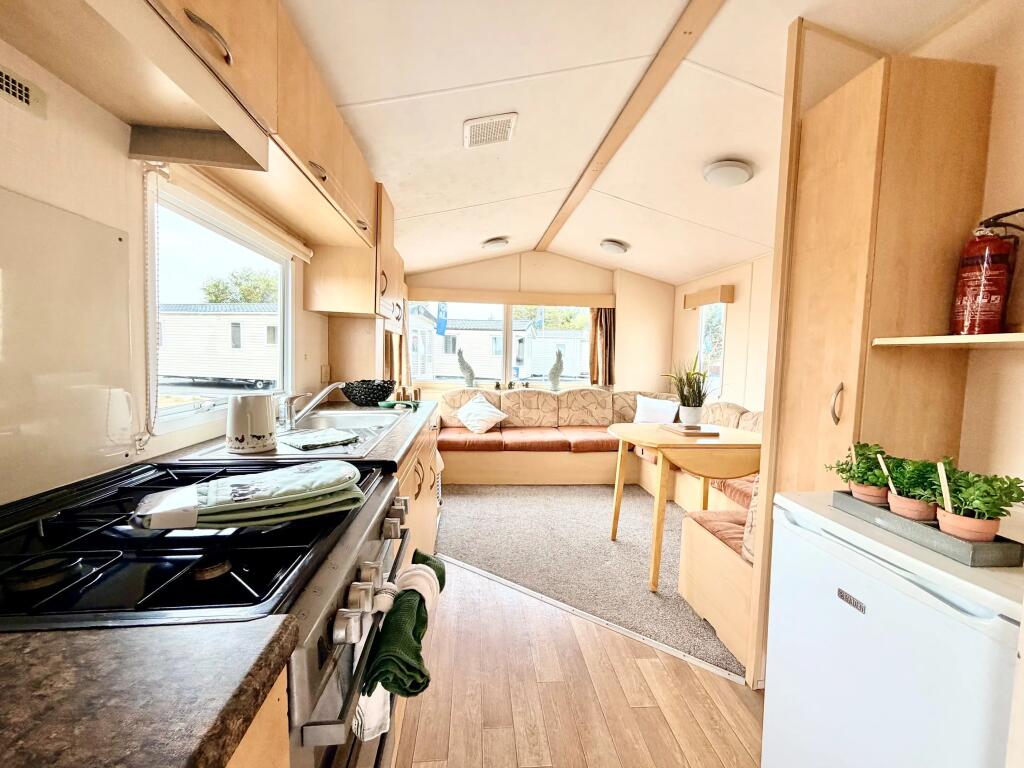 2010 Willerby Magnum, Steeple Bay Holiday Park, Steeple, Southminster, Essex, CM0 7RS - View 2