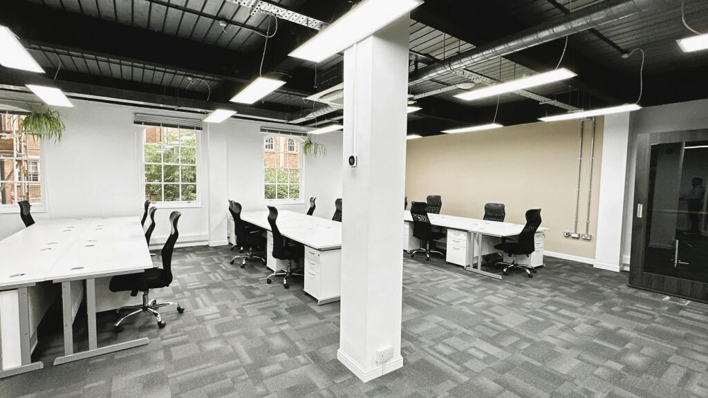 2 Bath Place London EC2A 3dr suite 12_2.jpg