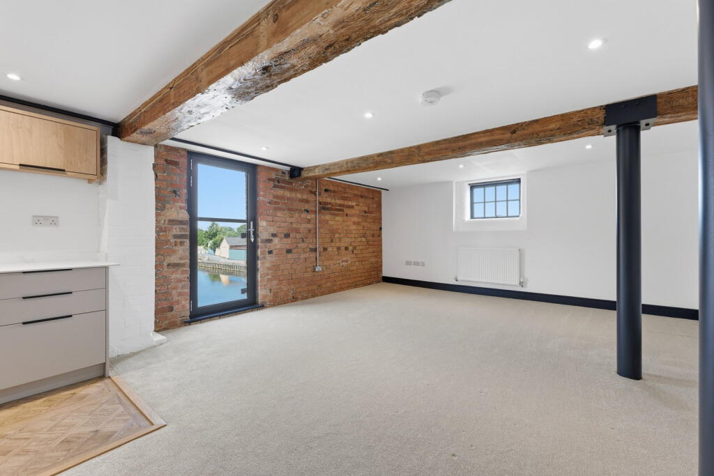 Apartment in Newark and Sherwood, Newark - View 5