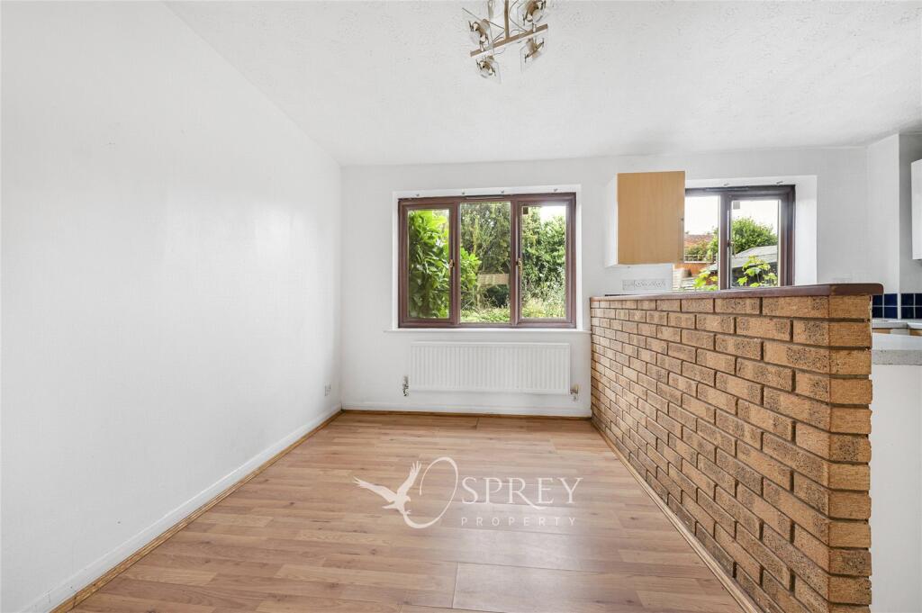 Kestrel Road, Oakham, Rutland photo 4