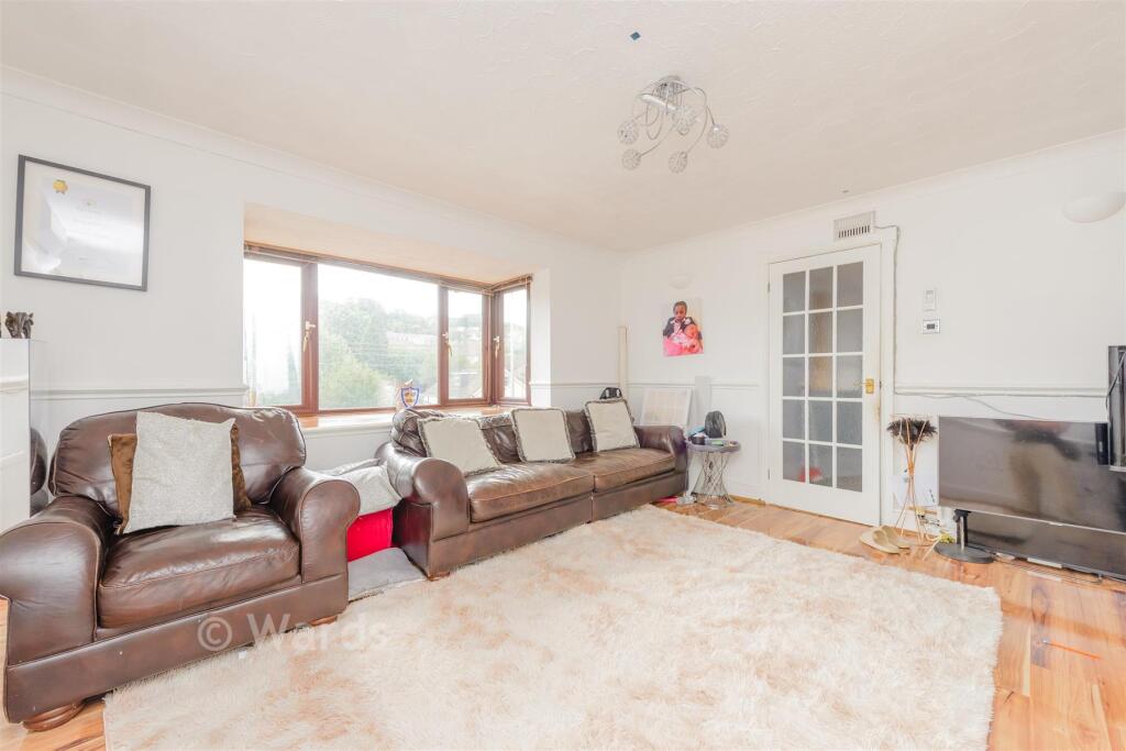 House in Chatham, Walderslade - View 4