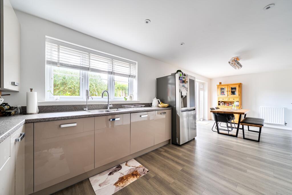 House in Maidstone, Headcorn - More