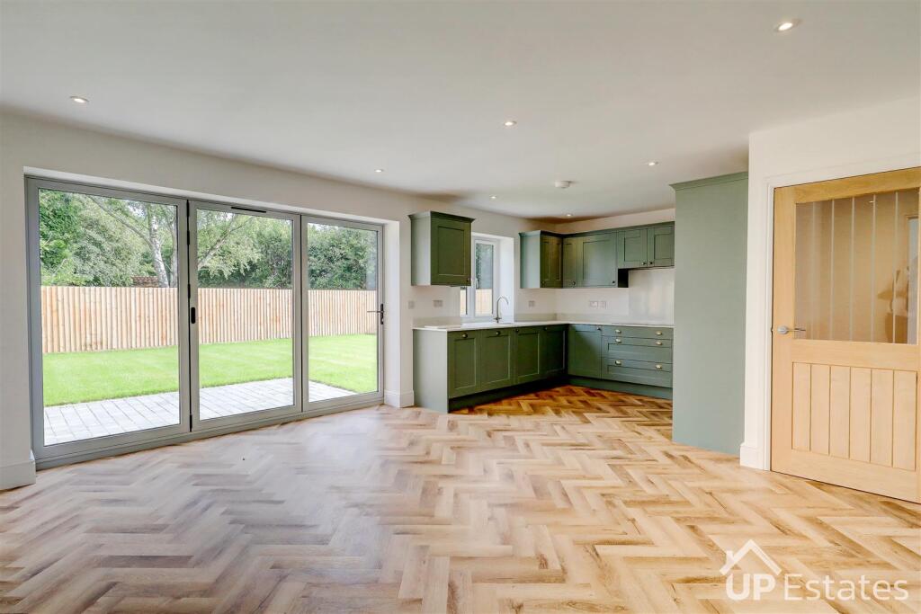 House in Leicester - More