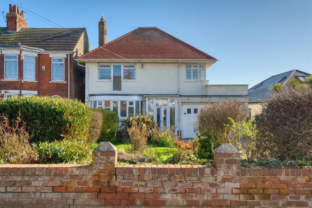 Main image of property: 25 Hollym Road, WITHERNSEA