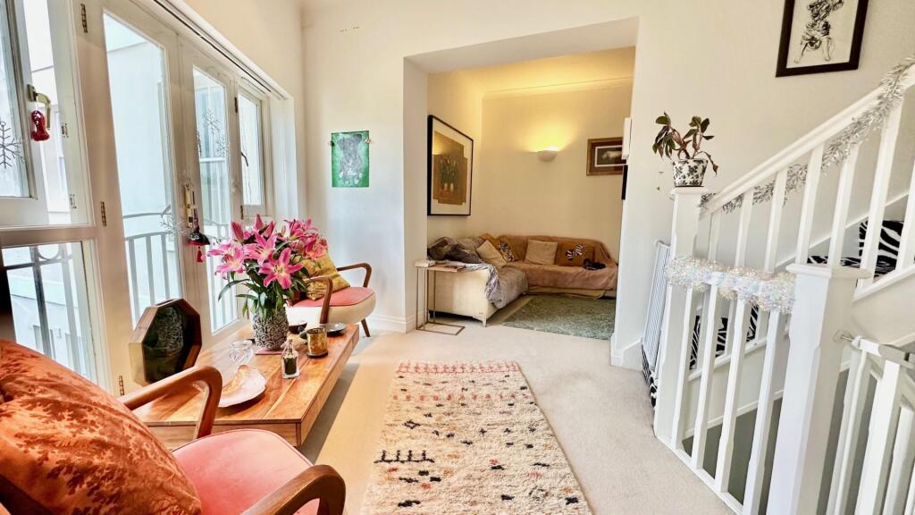 House in Hastings, High Wickham - View 4