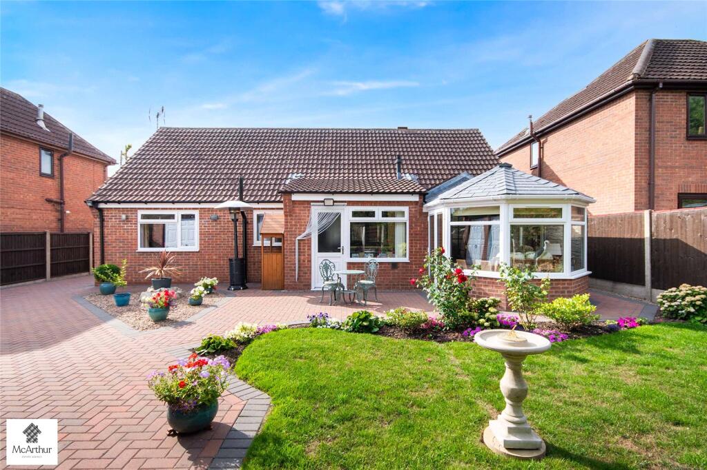 House in Doncaster - View 3
