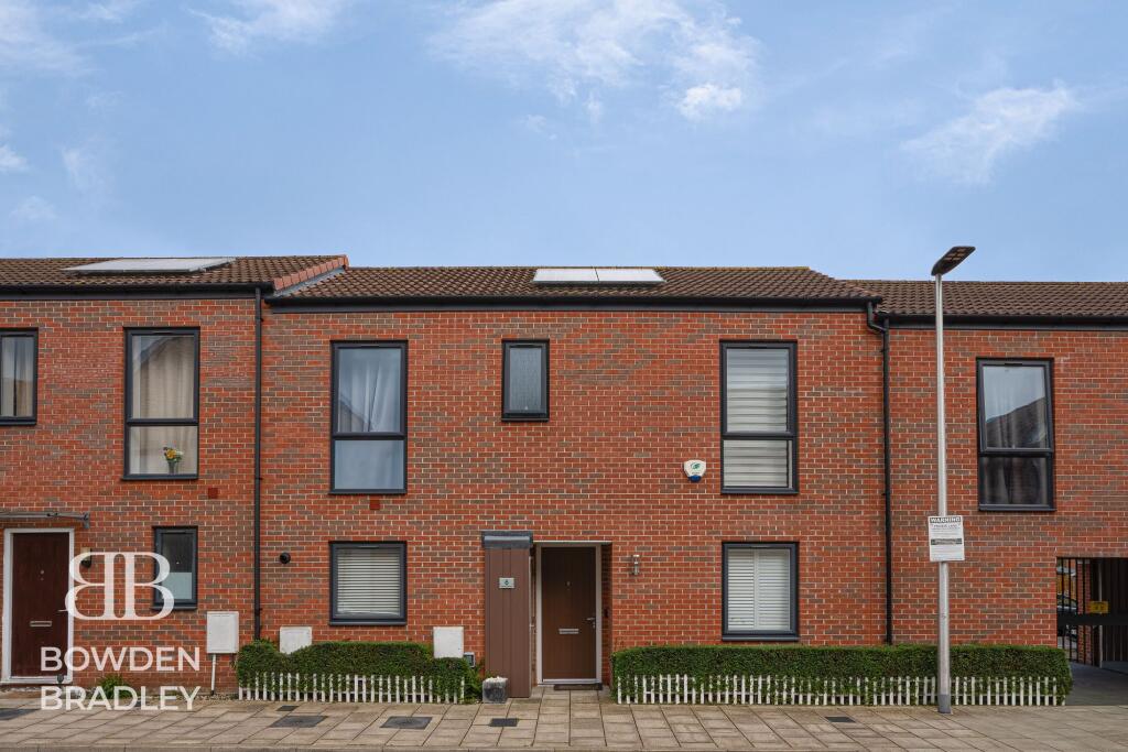 Main image of property: Marine Crescent, Hainault, IG6