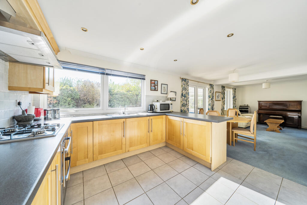 House in Swindon, Liden, Nythe, Eldene and Liden - View 2