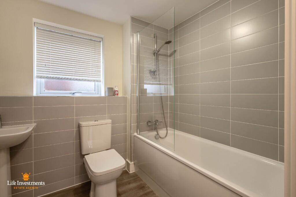 Anton Close, Rugby, Warwickshire, CV21 photo 4