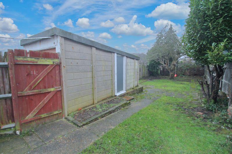 House in London, London Borough of Harrow - View 2