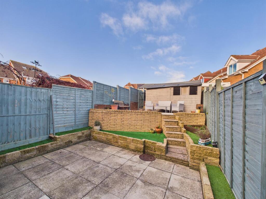 Wishart Way, Chippenham photo 2