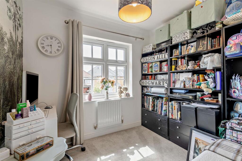 Main image of property: Applegarth Road, Sittingbourne
