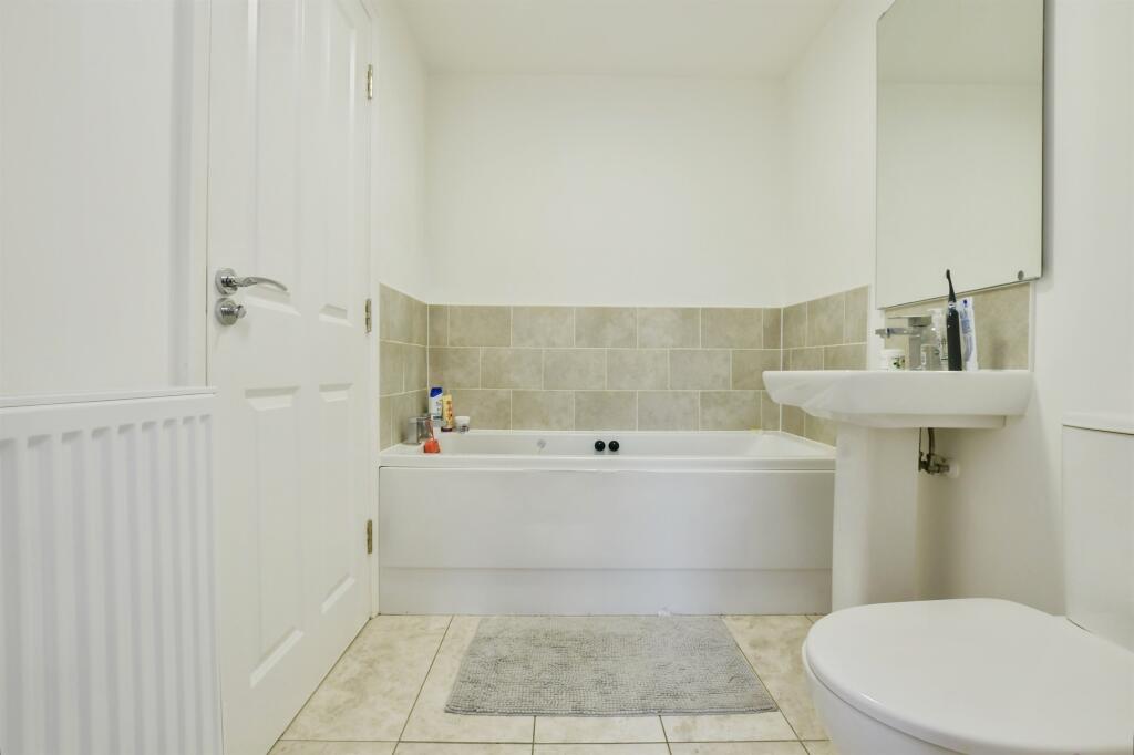 Additional image 4 of Isabella Street, Bearwood, Bournemouth