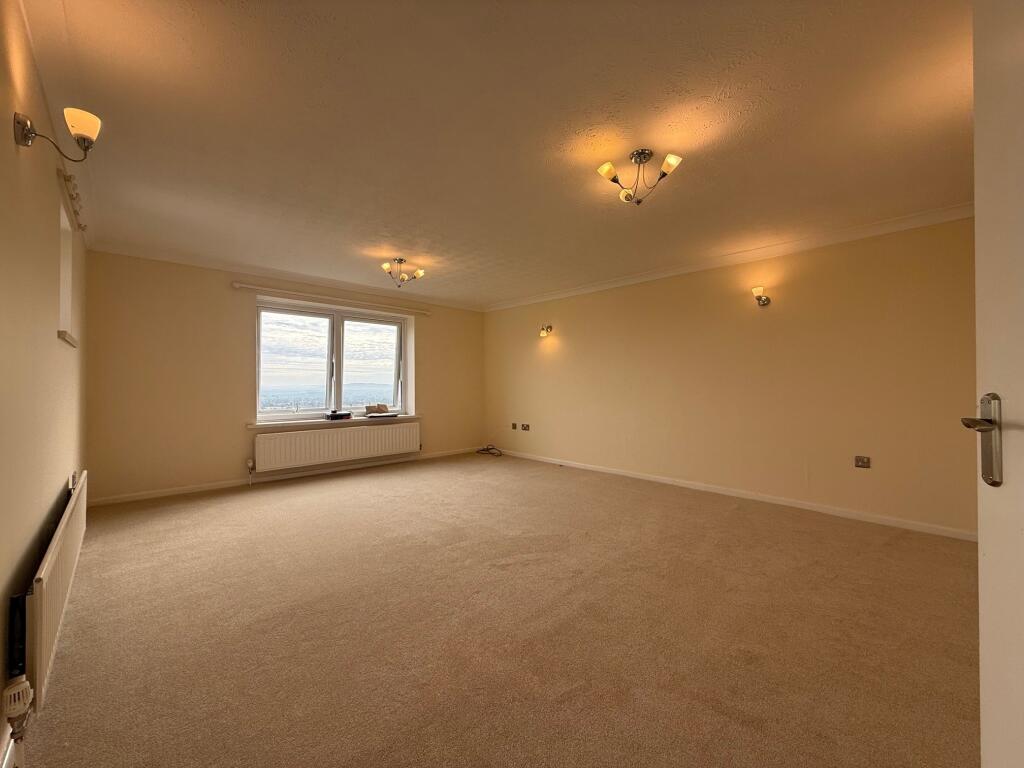 Apartment in Worcester - View 4