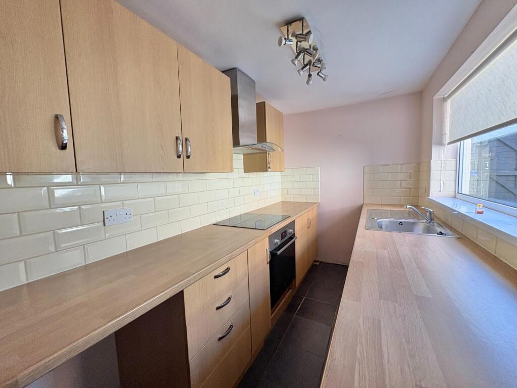 House in Darlington - More