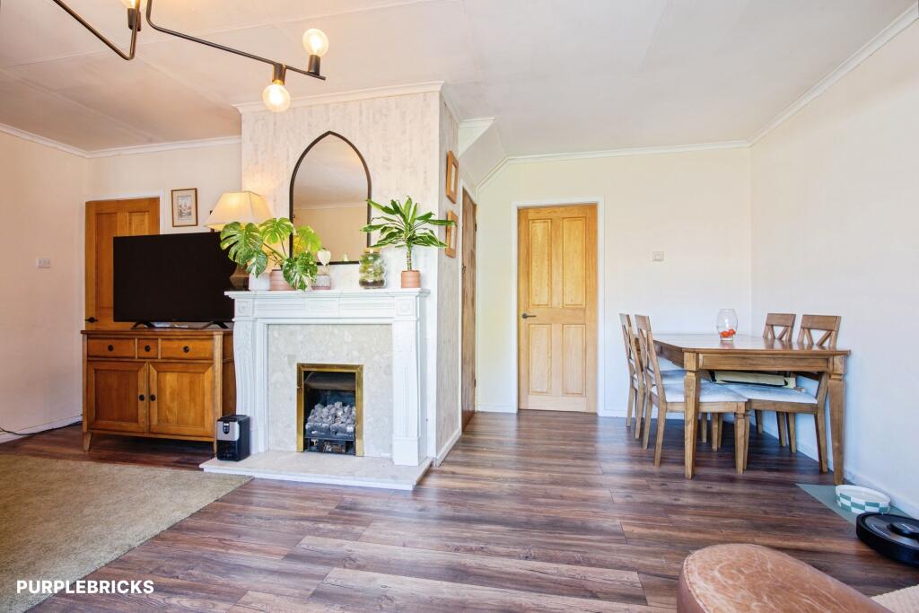 Abbey Drive, Houghton le Spring, DH4 photo 4
