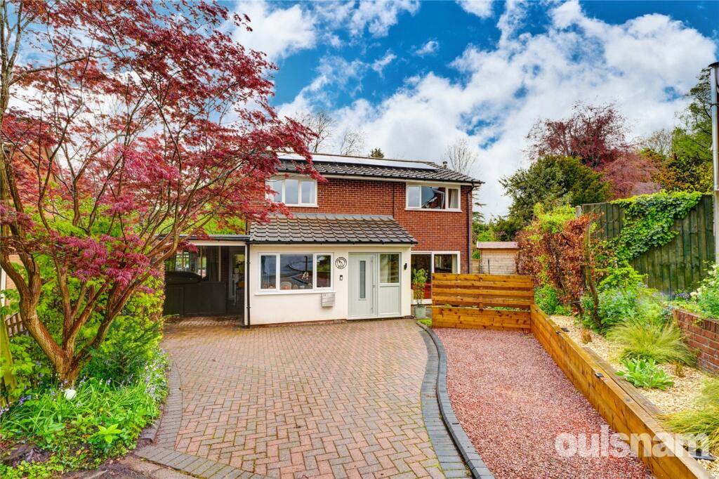 Main image of property: Manor Close, Droitwich, Worcestershire, WR9