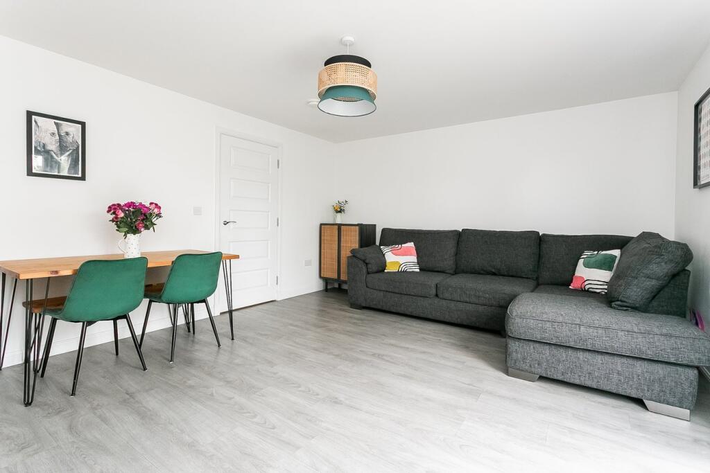 Achnacarry Street, Edinburgh, EH17 photo 4