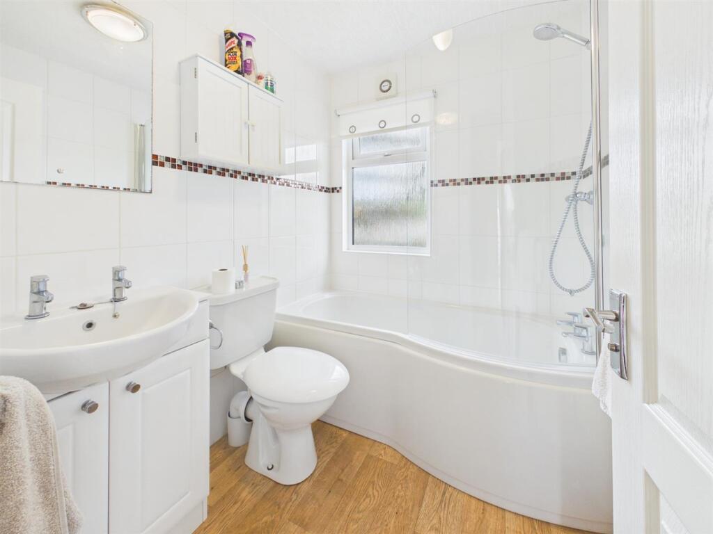 House in Reading - View 5