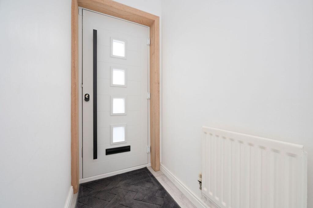 Kings Drive, Dunfermline, KY11 photo 2