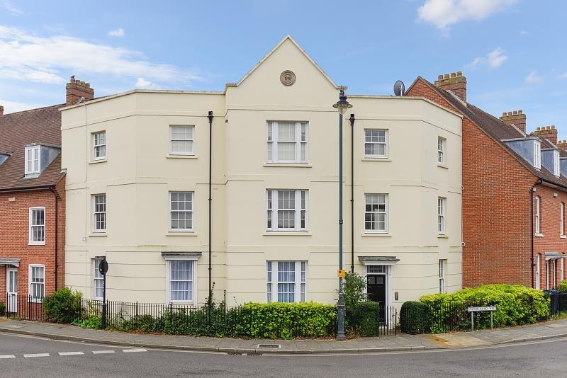 Main image of property: Station Road West, Canterbury