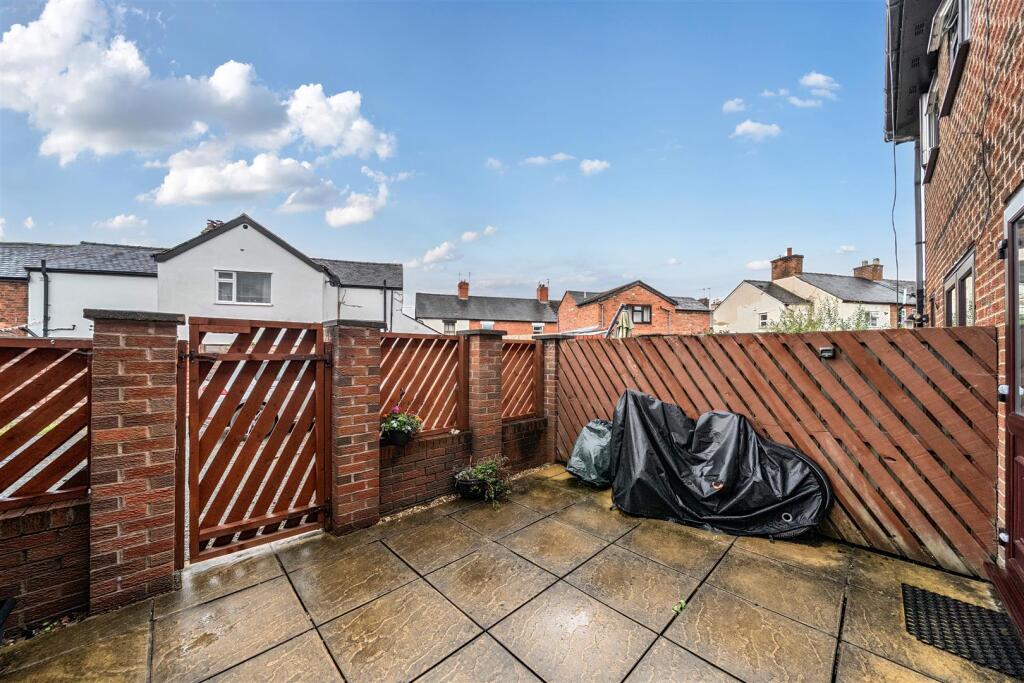 House in Gobowen, Lower Hengoed, Selattyn and Gobowen - View 4