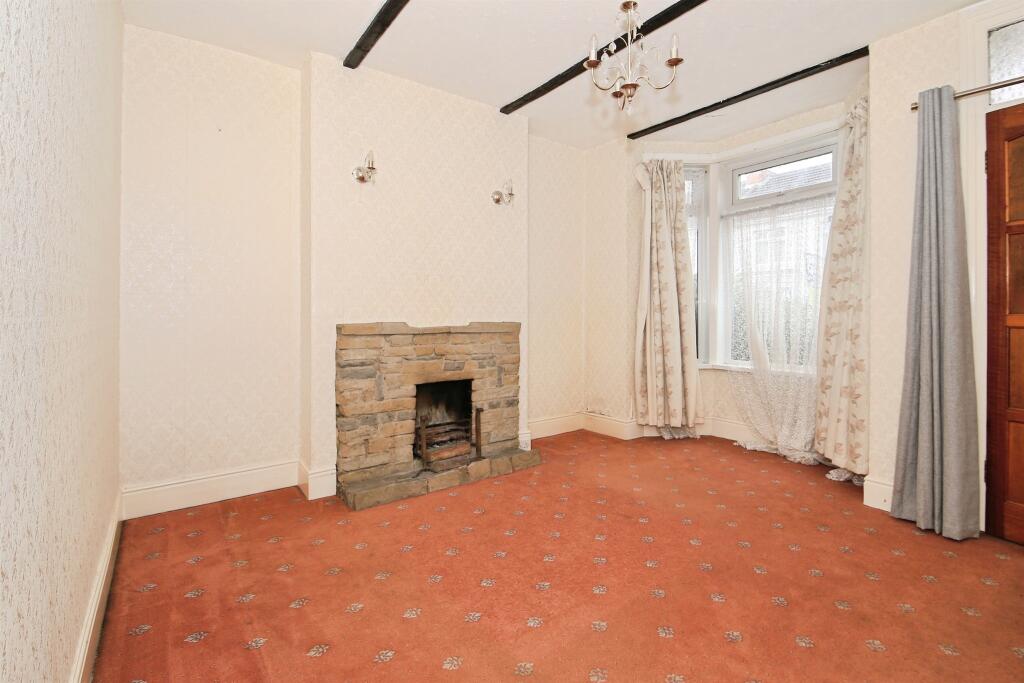 House in Peterborough, West Town - View 2