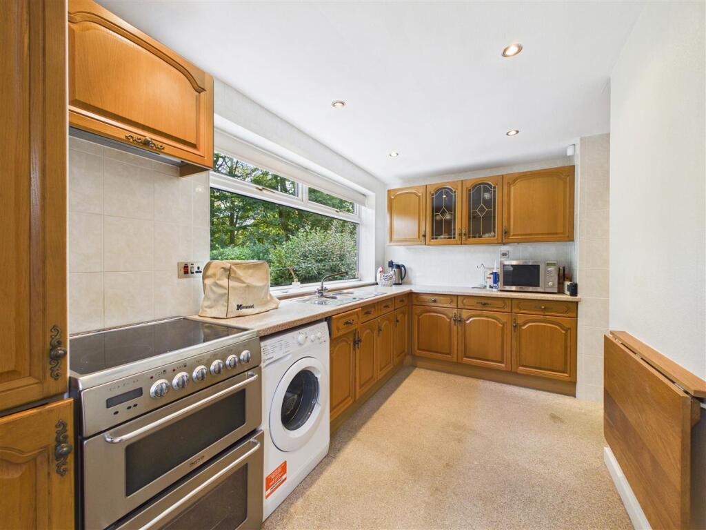 House in Sheffield - View 5