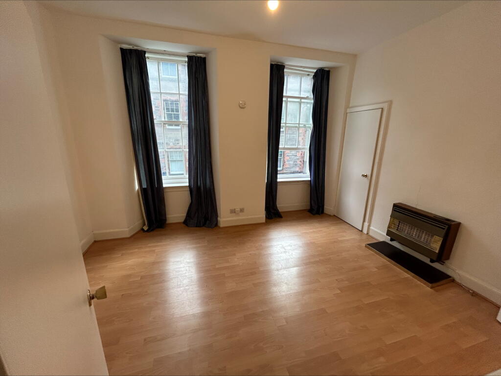Main image of property: Ft 6, 2 Dunbars Close, Canongate, Edinburgh