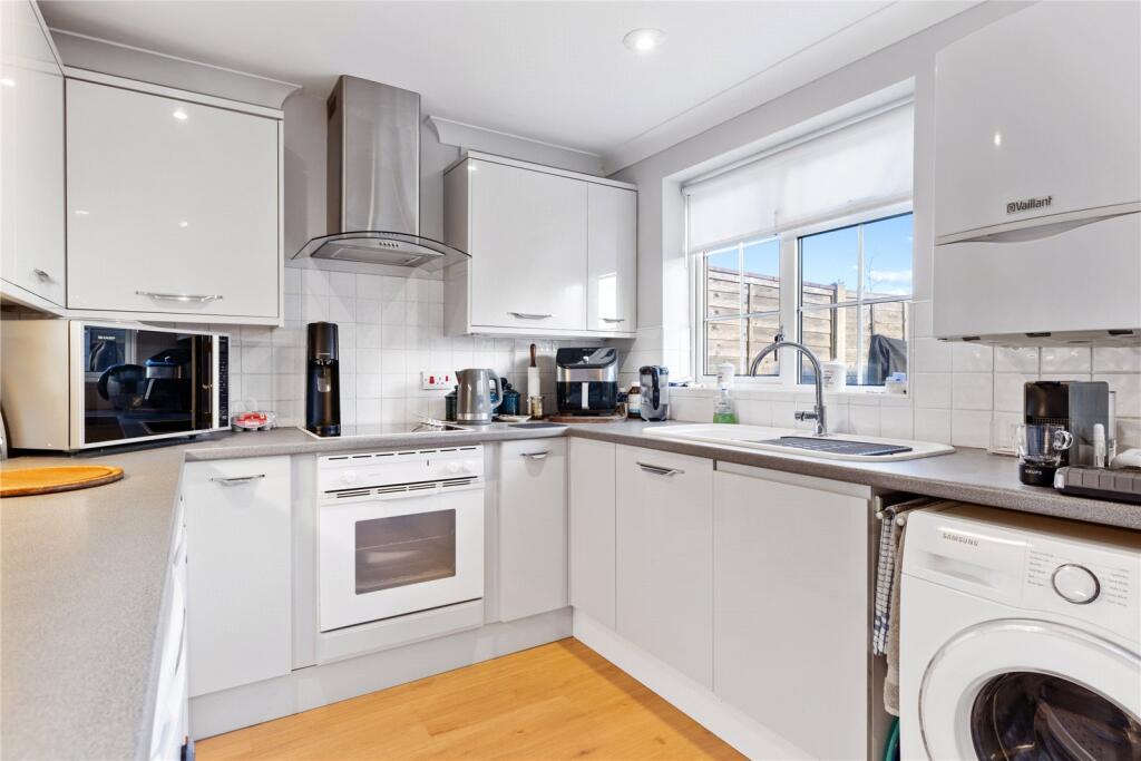 House in Chichester - View 5